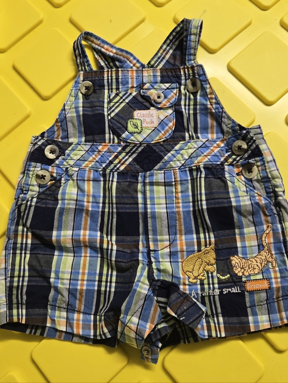 Classic winnie the pooh Shortall Size NEW BoRN